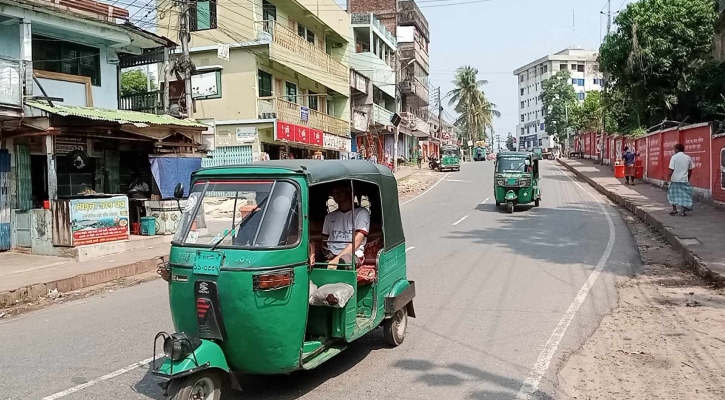 রাঙামাটিতে ইউপিডিএফের ডাকা আধাবেলার অবরোধ পালিত